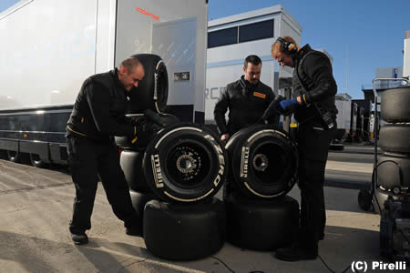 F1バルセロナテスト、各チームがタイヤ戦略をテスト