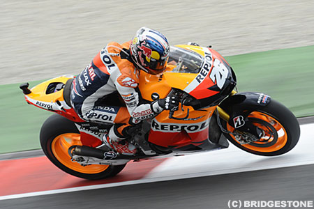 MotoGP第9戦予選、ダニ・ペドロサがポールポジション獲得