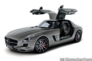 メルセデス・ベンツ、スーパースポーツカー「SLS AMG GT」を追加発売