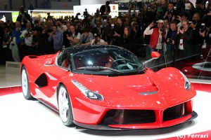 フェラーリ、小型車やEV生産を否定「われわれは夢を売っている」