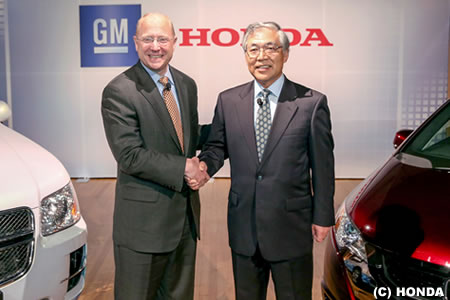 ホンダとGM、次世代燃料電池車の開発で提携