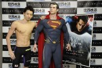 【映画】スーパーマン最新作『マン・オブ・スティール』予告偏動画。特別CMに水泳の入江陵介起用