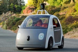 【動画】Google「押すだけで走る」かわいい自動運転車を公開。ハンドルもペダルもなし
