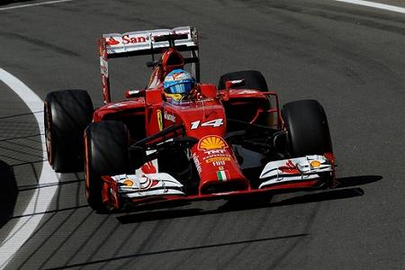 フェラーリ「今後の展開を見守るしかない」／F1イギリスGP1日目