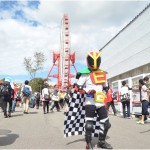 【F1日本GP】チェッカーフラッグやグッズをGETするチャンス