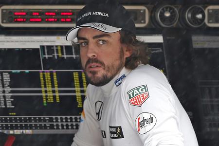 アロンソ「F1引退を考えるのはまだ先の話」