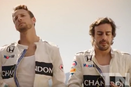 【動画】バトンとアロンソの愉快なレース