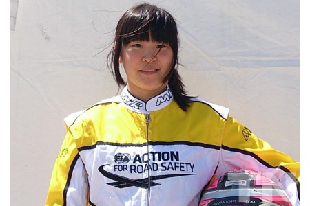 14歳の女子中学生レーサー辻本しおん、Women in Motorsport選出で世界へ挑戦