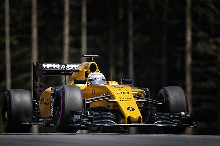 ルノー「少し荒れたレースを期待」／F1オーストリアGP2日目