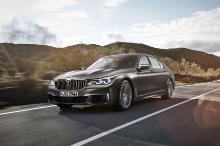 BMW、610馬力の新V12ツインターボ『M760Li xDrive』注文受付開始