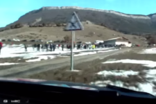 【WRC動画】オジエ、道路標識に接触寸前･･･デイ3ステージ11-13ハイライト／WRC第1戦ラリー・モンテカルロ
