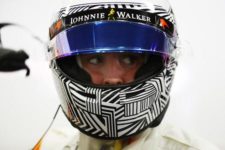 【マクラーレン・ホンダ】“今が最高レベル”のアロンソ、F1残留か？「今年がダメなら来年攻める」