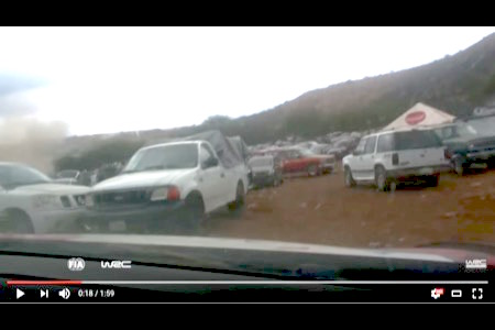 【WRC車載映像】ミーク、コースアウトした駐車場でも神業！「神様･･･」迫力満点の車載カメラ