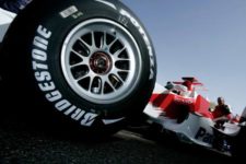 ブリヂストン「近い将来F1に復帰する予定はない」