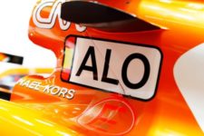 【P1速報】アロンソのホンダエンジンに再びトラブル･･･わずか1周。マクラーレン・ホンダは厳しいスタート