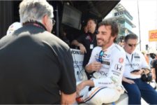 インディ500 生中継 フェルナンド アロンソ 佐藤琢磨が出場 Topnews