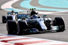 18年型f1マシンで限界に挑戦するメルセデスamg Topnews