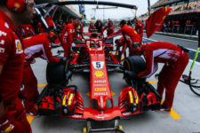 【画像】F1の流行語「アンセーフ・リリース」ピットストップは限界？機械化？安全なF1をどこまで考慮すべき？