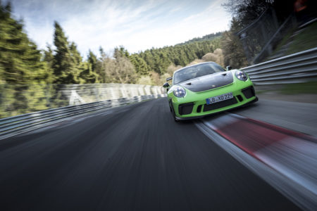 【車載動画・画像】ポルシェ「新型911 GT3 RS」ニュル北コースで6分56秒4の新記録