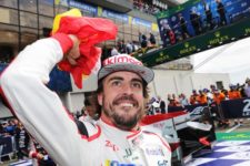 【ル・マン24時間】トヨタで優勝したアロンソ「集中力を保ちやる事を確実に実行。最高の結果でとても幸せ」
