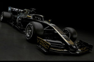 【画像・動画：F1新車】ハース、ブラック＆ゴールドの新カラーリングを発表！