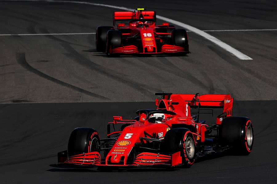 「フェラーリは2021年F1シーズンを最初から捨ててくるだろう」とメルセデスのボス