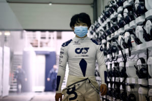 【動画】角田裕毅がF1初テストを振り返る「F1はレインでもブレーキと加速がF2のドライを上回る」