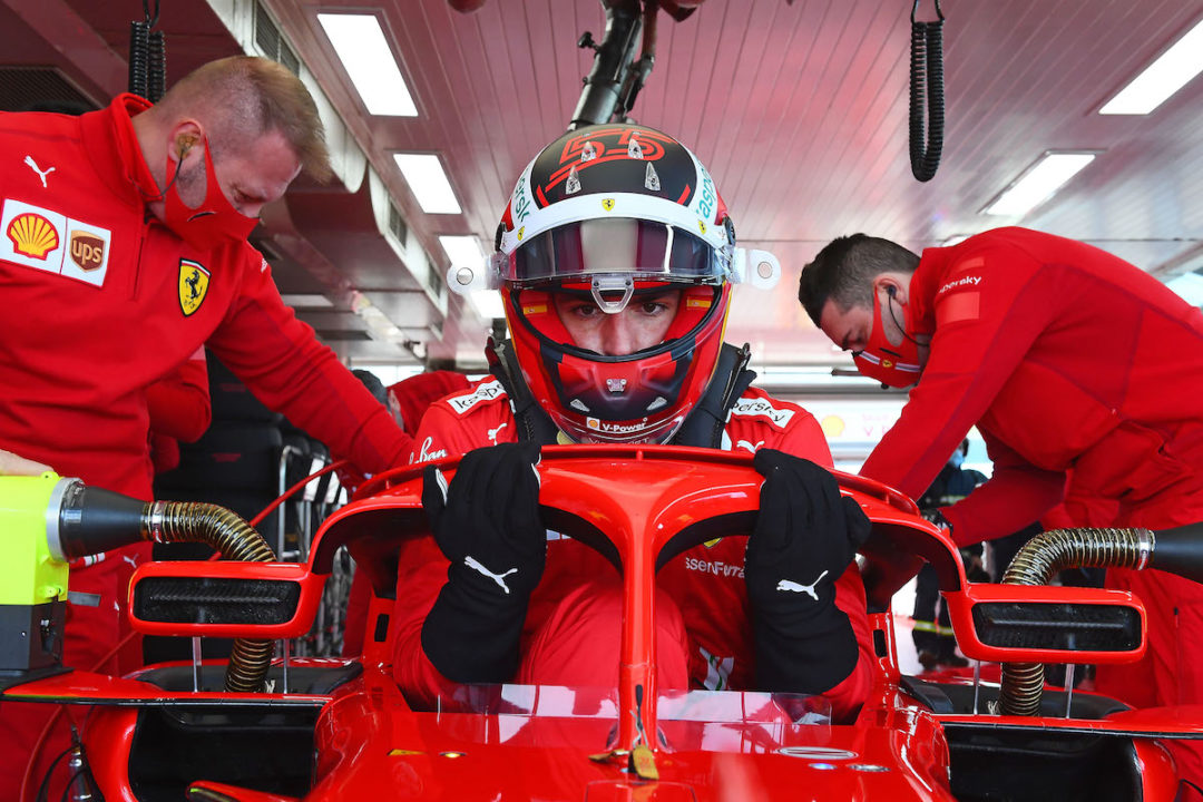 フェラーリの“新エース”ルクレール、サインツの初テストに「僕のアドバイスなんて必要ない」