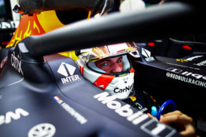 【予選Q3速報】レッドブル・ホンダのフェルスタッペンが今季初ポールポジション！／F1開幕戦バーレーンGP