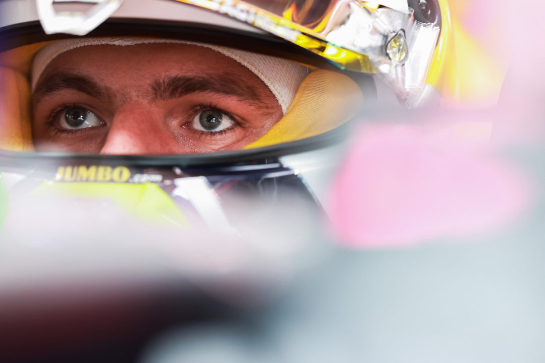 【レッドブル・ホンダ】フェルスタッペン「メルセデスはソフトでかなり速いけど僕らはロングランが好調」／F1オーストリアGP初日