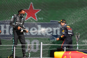 ハミルトン「ペレスは良い仕事をした！本当に楽しかった」／F1メキシコGP