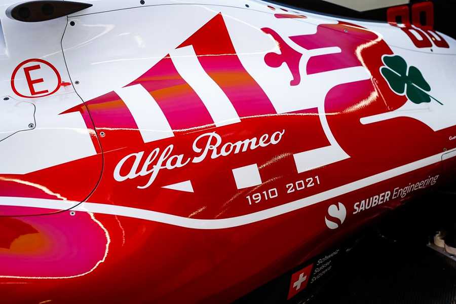 【アルファロメオ】将来またフェラーリのドライバーを走らせる可能性はあるとチーム代表