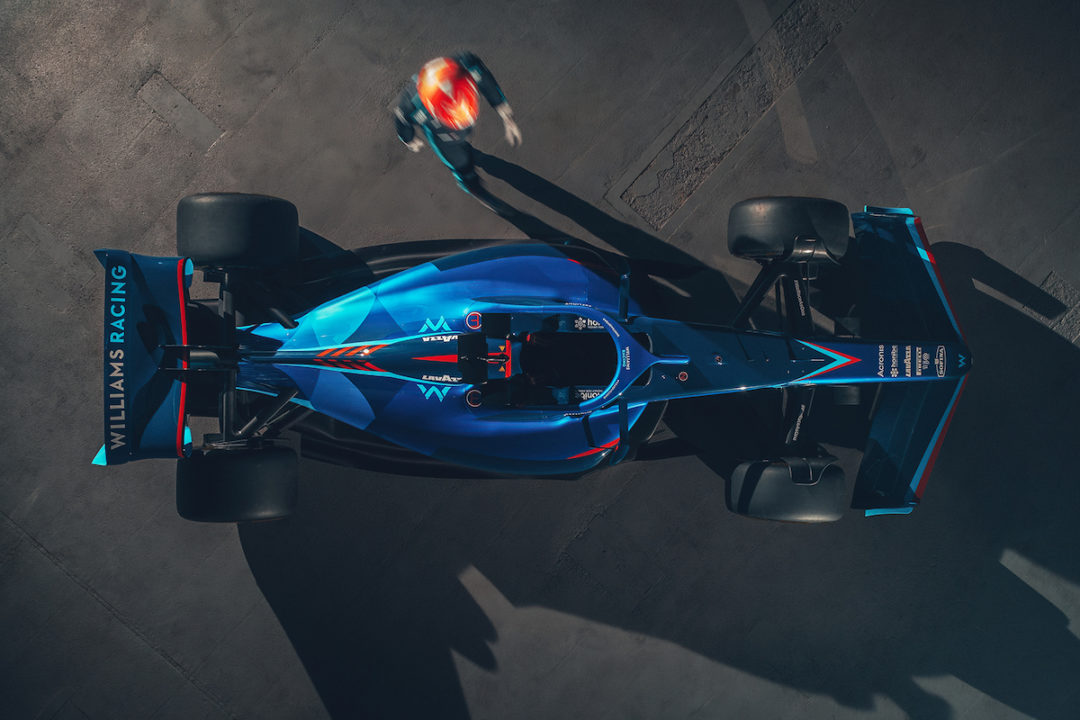 【F1新車発表会】ウィリアムズFW44の「新カラーのファンだよ！」ラティフィ「F1新時代の幕開けにふさわしいフレッシュな見た目だ」