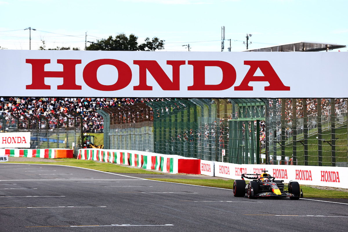 【予選Q3順位：F1日本GP】王者に王手フェルスタッペンがポールポジション！角田裕毅は「ブレーキングトラブル」で13番手