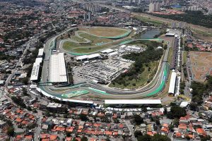F1ブラジルGP開催不安は払拭？機材はすでにインテルラゴス・サーキットに「到着」