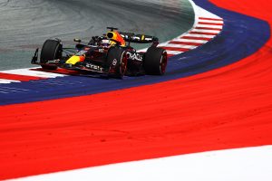 【FP1：F1オーストリアGP】フェルスタッペンが最終ラップで最速！フェラーリ好調、角田裕毅15番手