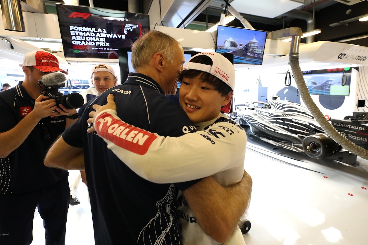 角田裕毅、投票してくれたファンに感謝「全力を尽くして満足しています。1ストップ戦略は後悔していません」トスト代表に感謝「F1にきて進歩できたのは彼のおかげ。寂しくなります」