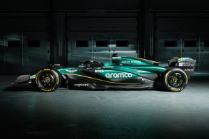 【F1新車2024】アストンマーティンF1『AMR24』発表！より軽量で空力効率の高いマシンへ進化