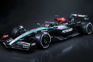 【F1新車】メルセデス『W15』発表！シルバーとブラックのコンビネーションカラーへ