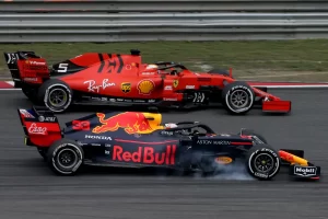 レッドブル、F1中国GPでのパフォーマンスに不満―フェラーリの追撃警戒　タイヤの摩耗が鍵
