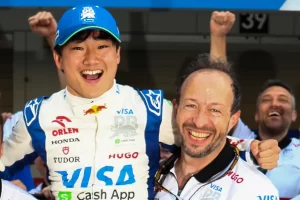 角田裕毅をRB F1のCEOが称賛「10代から大人へと成長」「信じられない集中力」